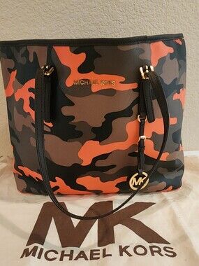 Michael Kors Jet Set Travel Tote Bag Poppy Camouflage Saffiano Leather